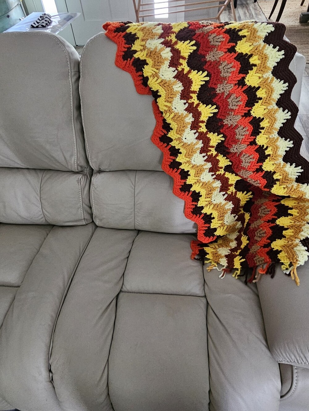 VTG 70s Crochet Afghan Blanket Apache Tears Chevron Harvest Orange Brown 19x45